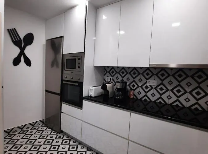 Casa Do Ninho - Entre O Campo E A Casa de Férias